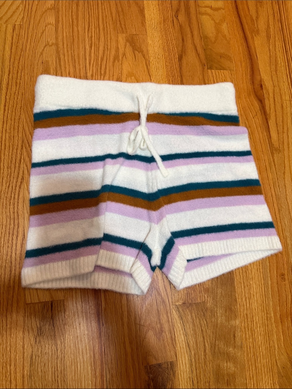 l*space White Knit Shorts with Lavender, Teal & Brown Stripes